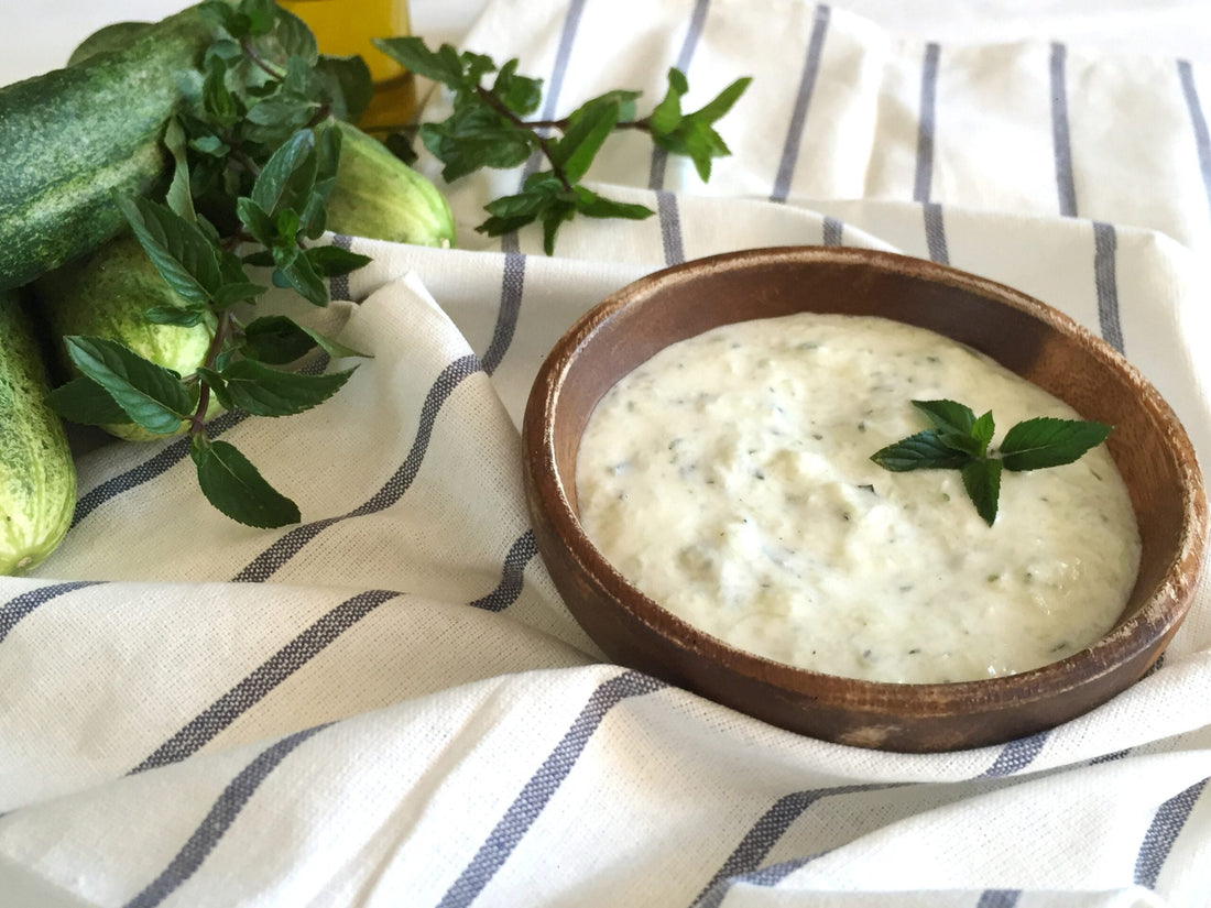 Tzatziki (Salsa de yogur y pepino)