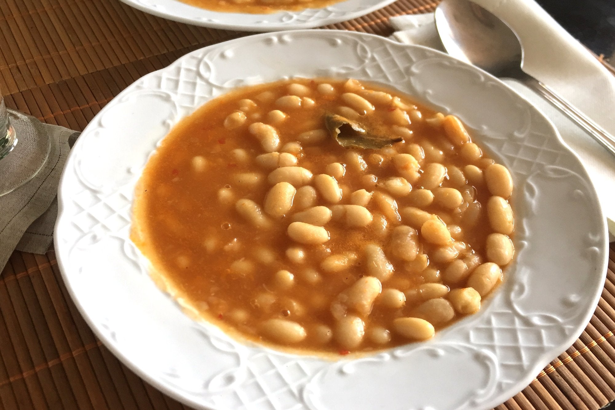 Alubias Estofadas con Verduras: Receta Saludable y Fácil