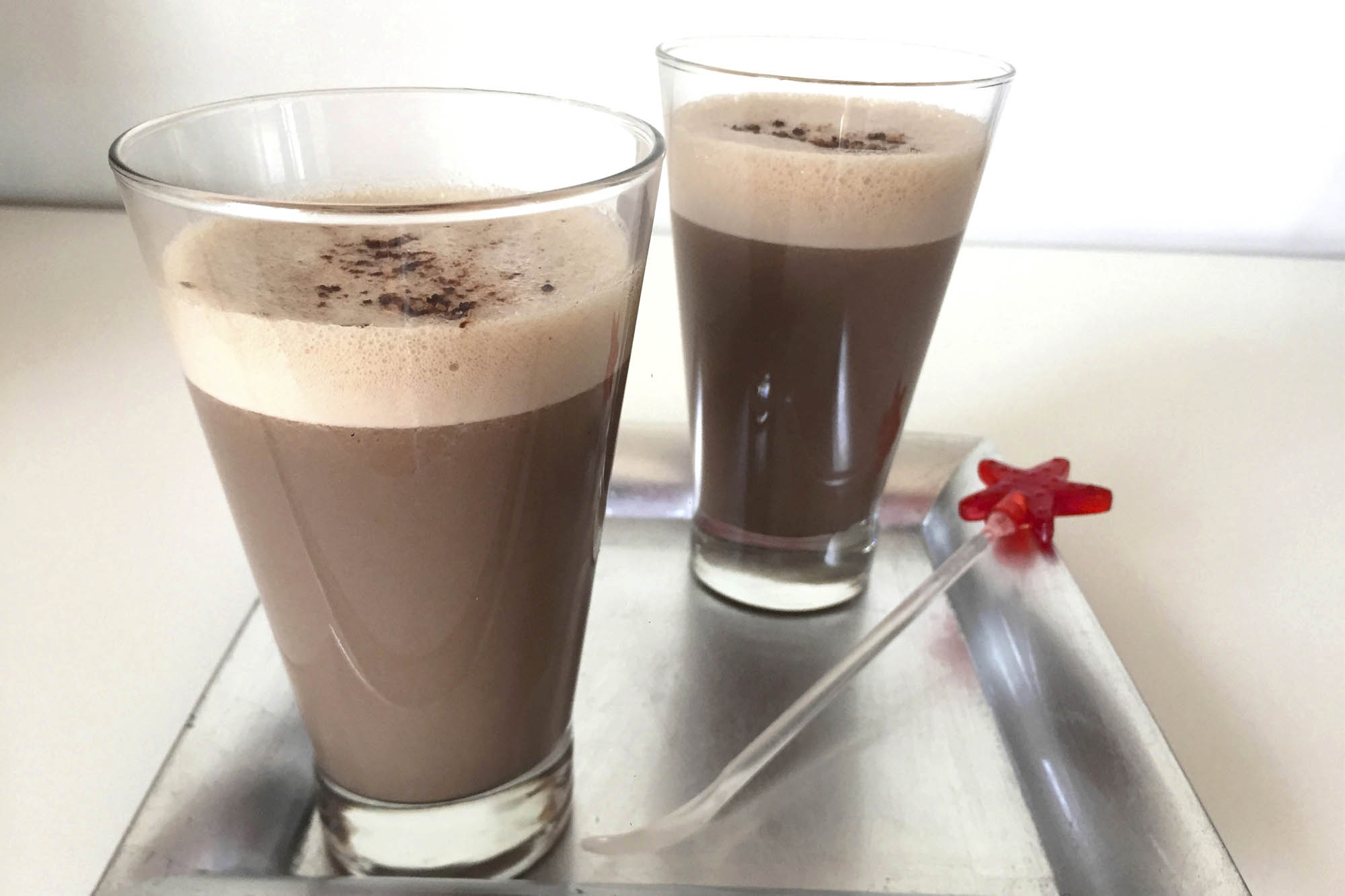 Batido de plátano y algarrobo