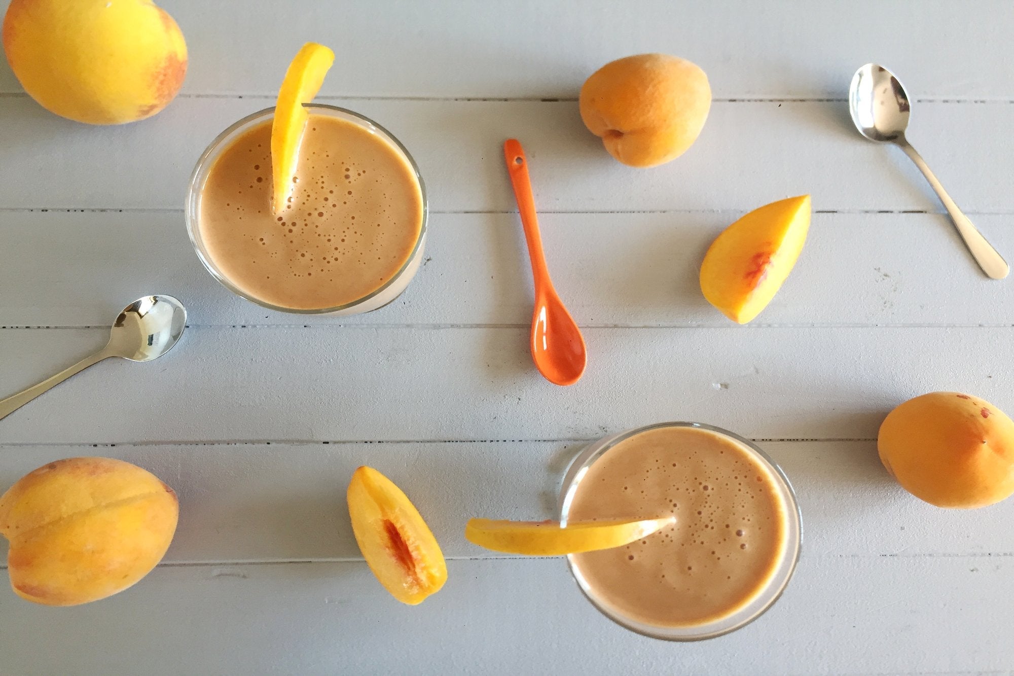 Batido de melocotón y toque de vainilla