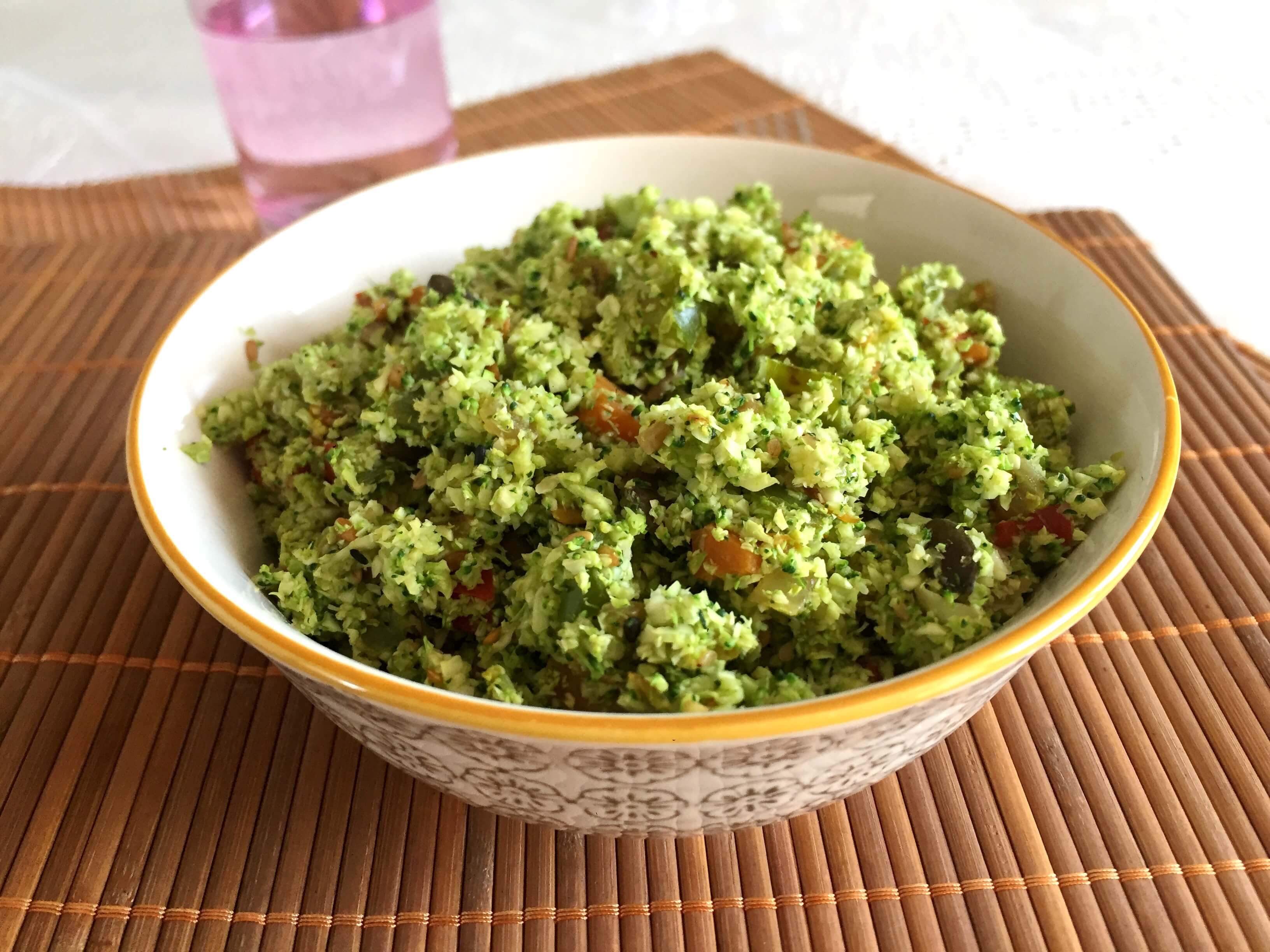 Cuscús de brócoli con pipas