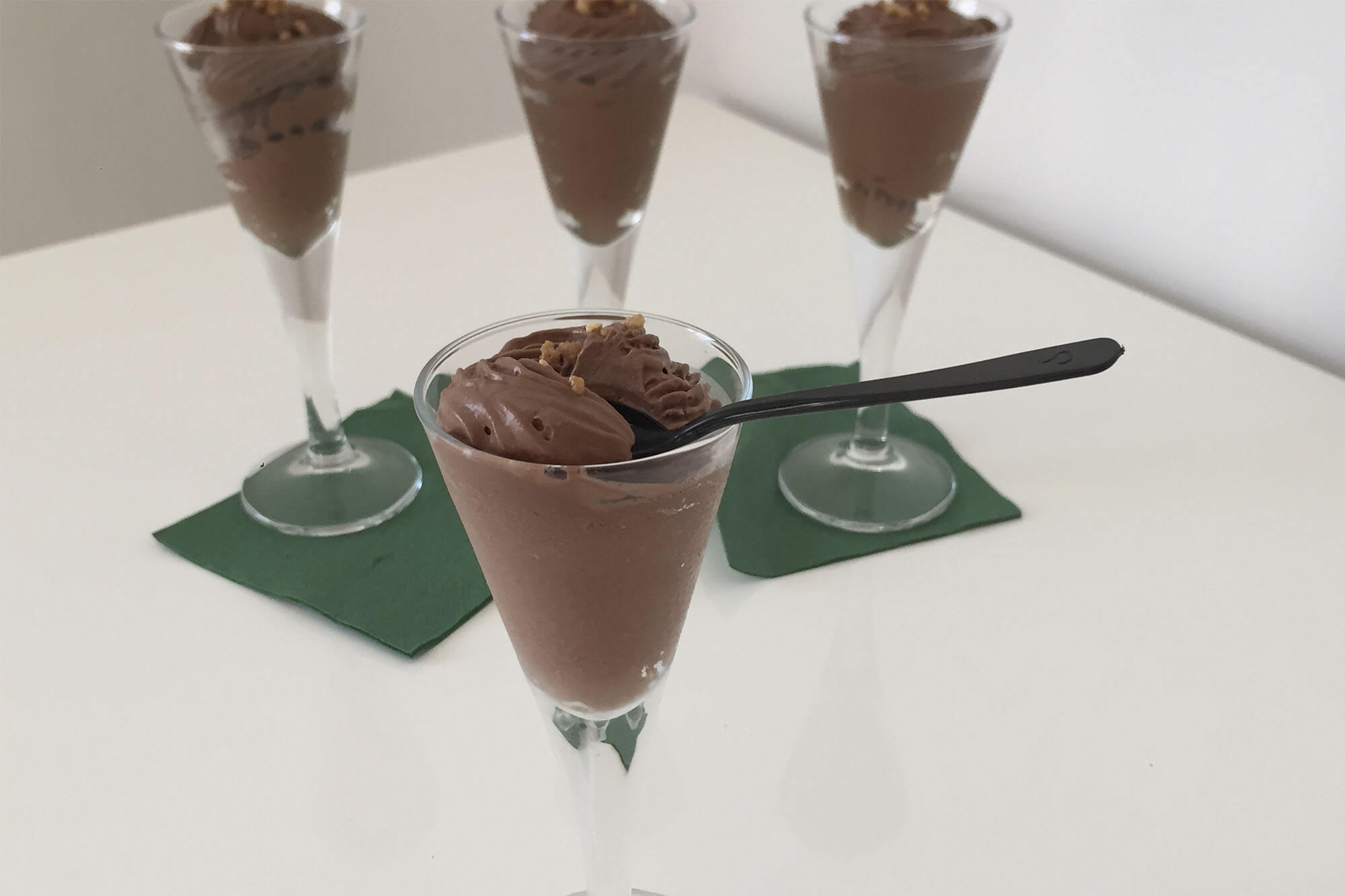 Mousse de chocolate y aguacate
