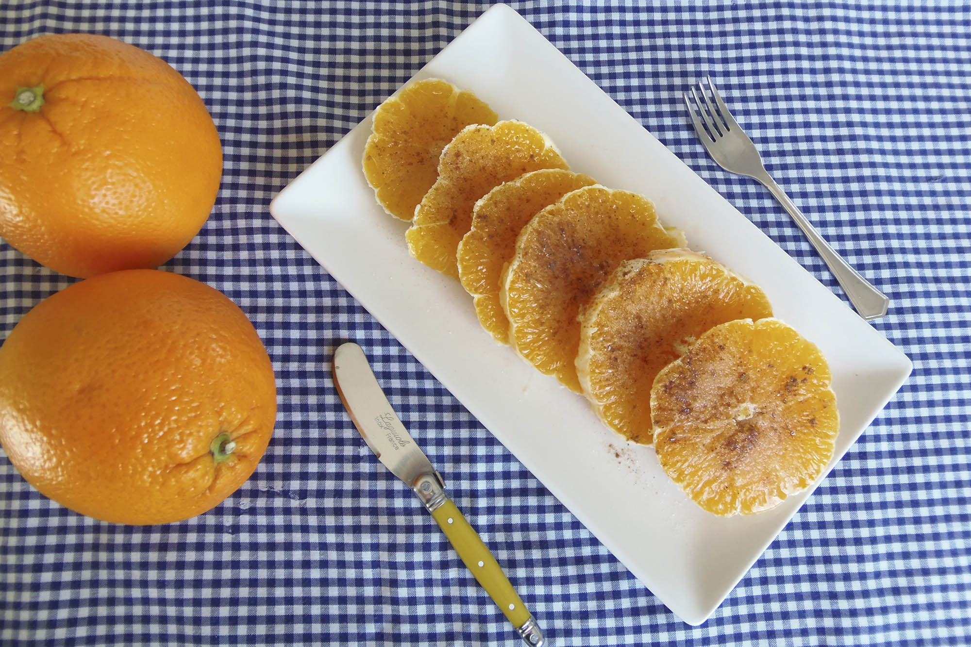 Naranjas preparadas con stevia y canela