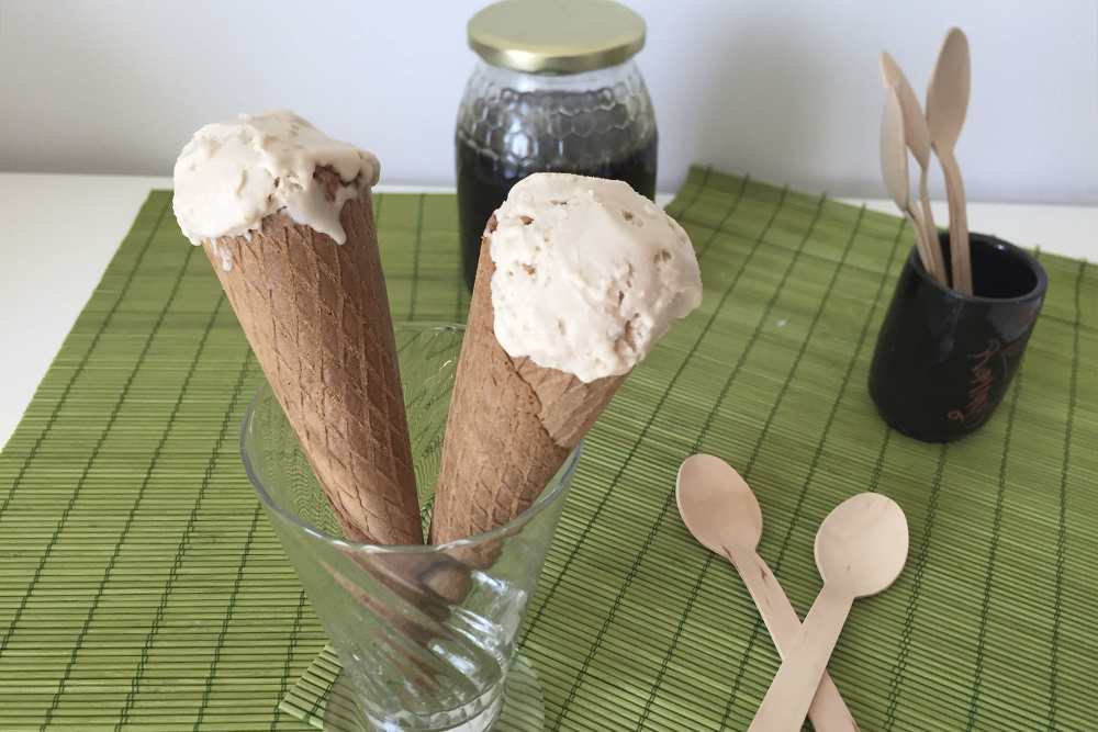 Helado de miel cremoso