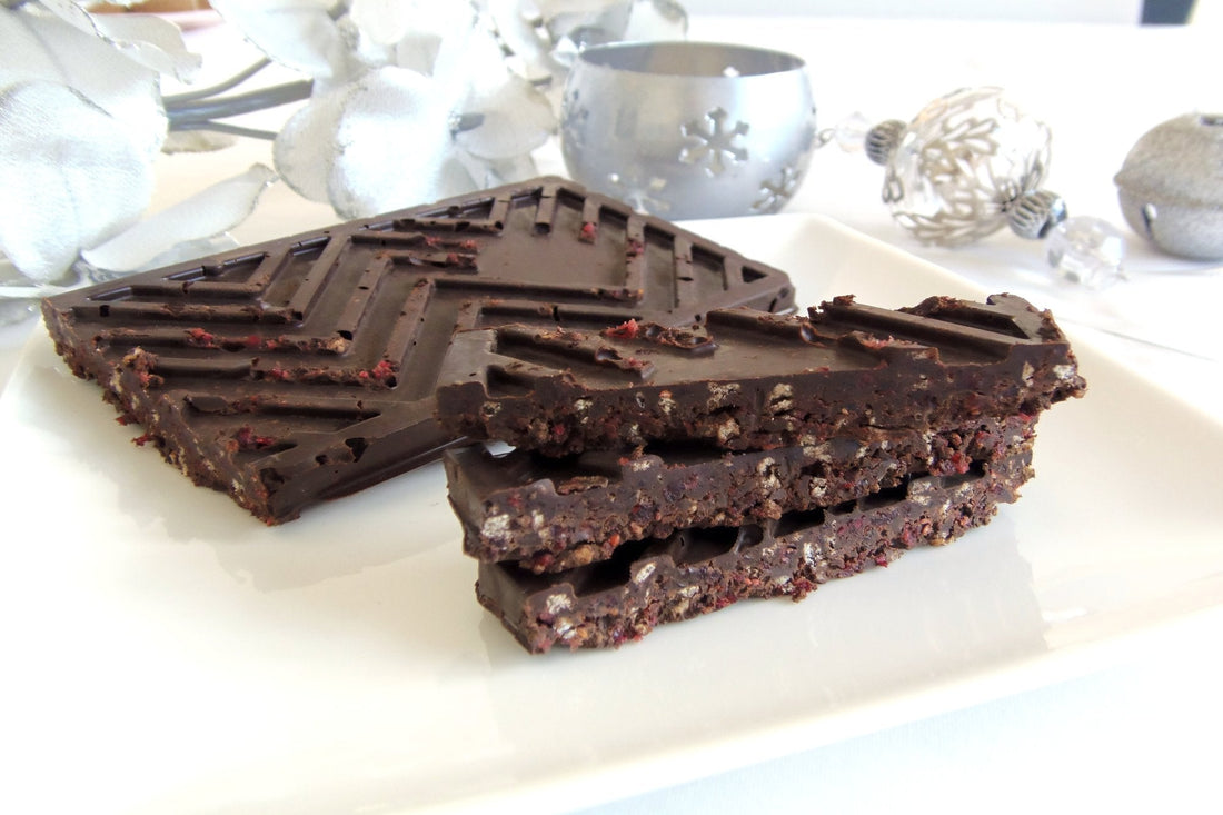 Turrón crujiente de chocolate y arándanos