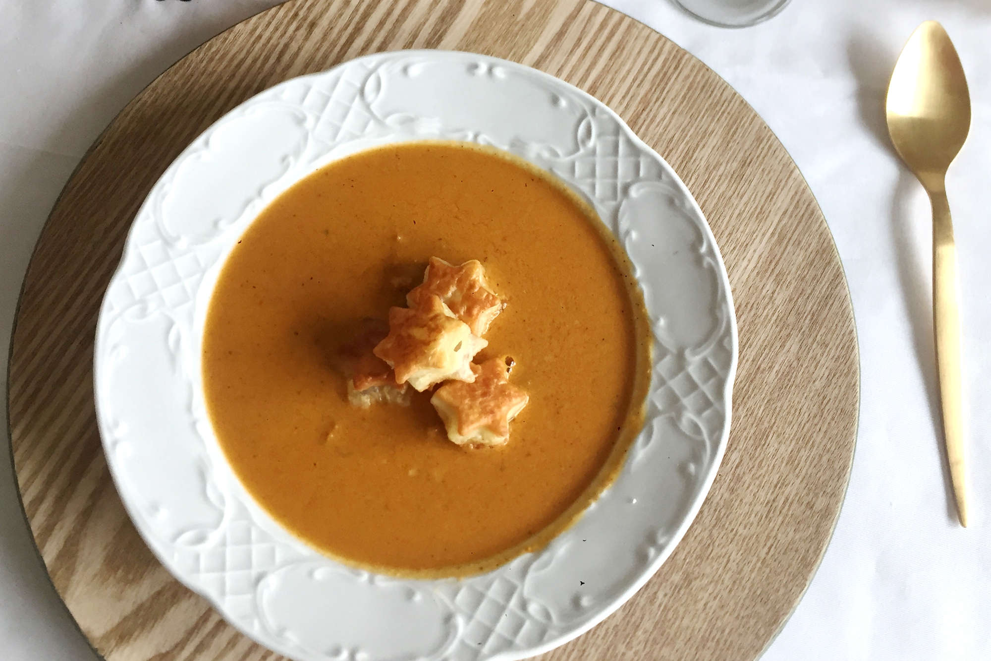 Sopa de rape navideña